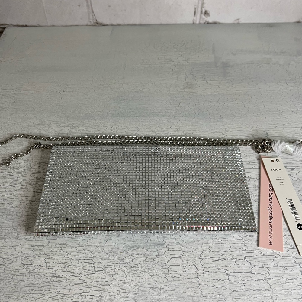 Aqua Silver Clutch w/Removable Crossbody Strap - Picture 5 of 10
